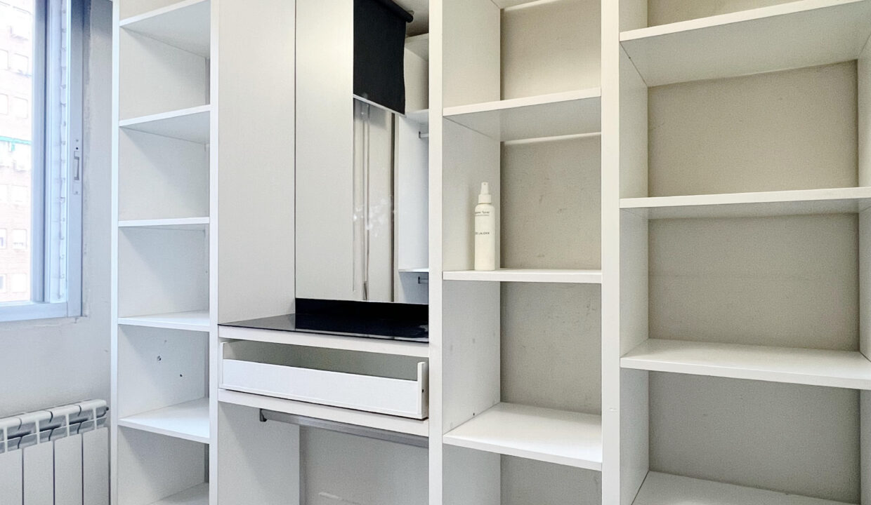 0095CE20-6102-40CA-AE0D-E7AD70175625