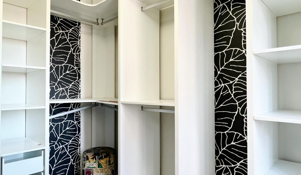 5E8FE757-C80B-4289-8888-BA36E43D38CE