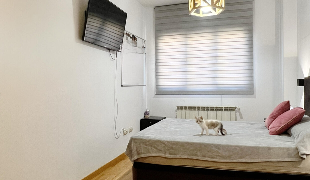 E78CD045-A35D-4F0F-B279-126874B3BF0C