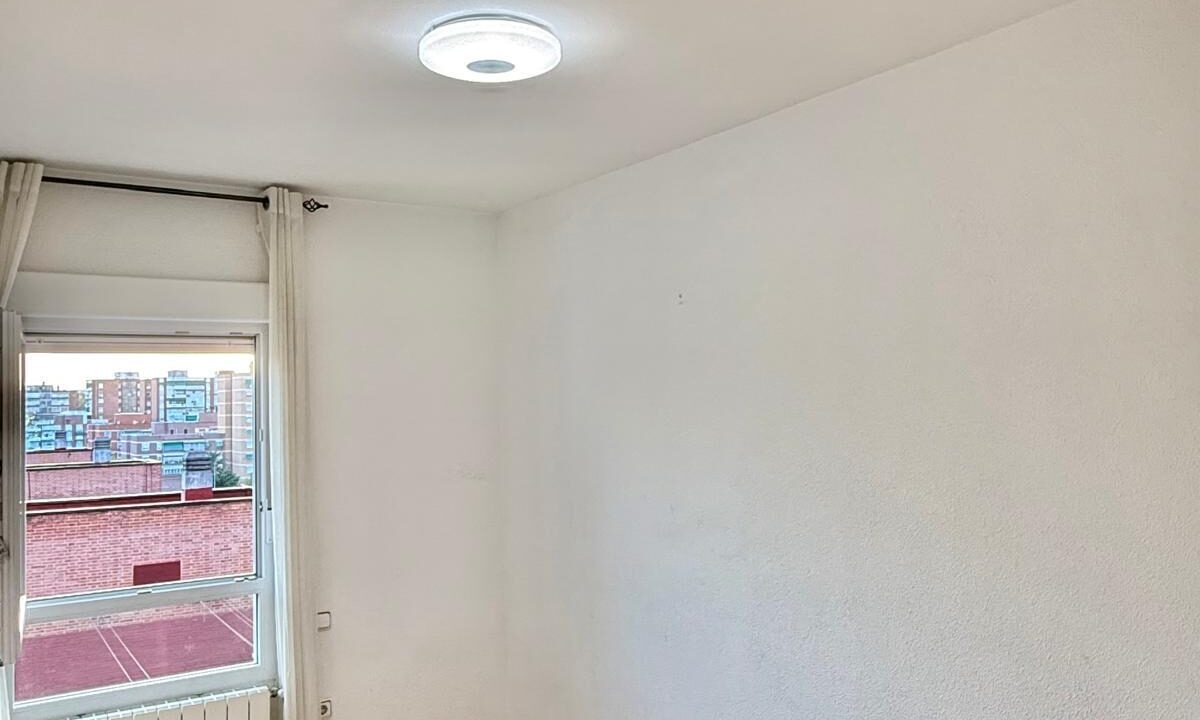 febb4211-7659-47d9-8fb0-3e48d727c309