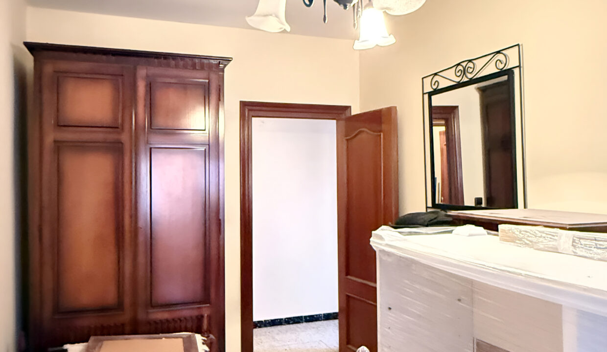 2D94C93C-76FE-4EC4-8F50-DDE5F6E22C28