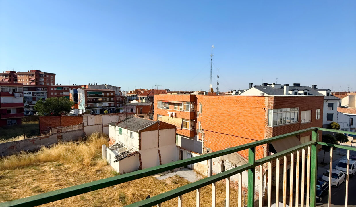 510BF55B-B556-45DF-B64C-352E292C6855