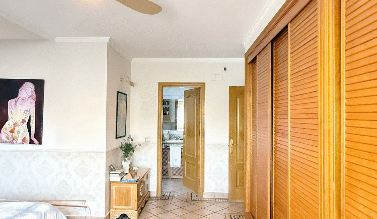 3a120bf2-a64e-4553-95ea-b8f70c83eb32