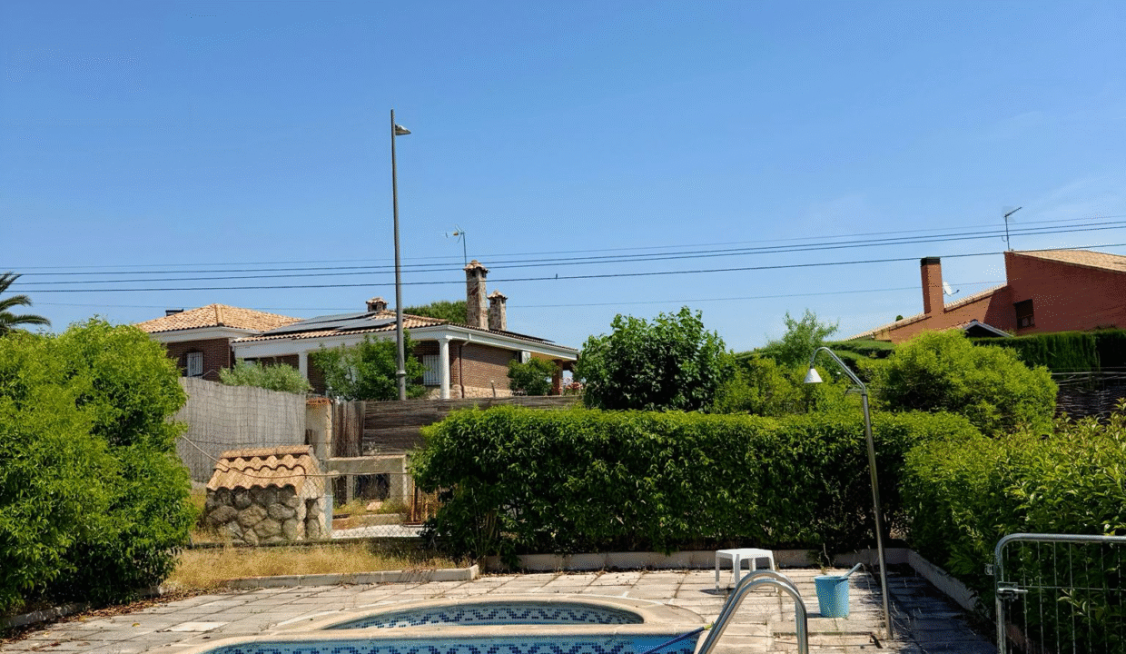 97e76f12-d40e-4b26-98fe-6802e8059cf1