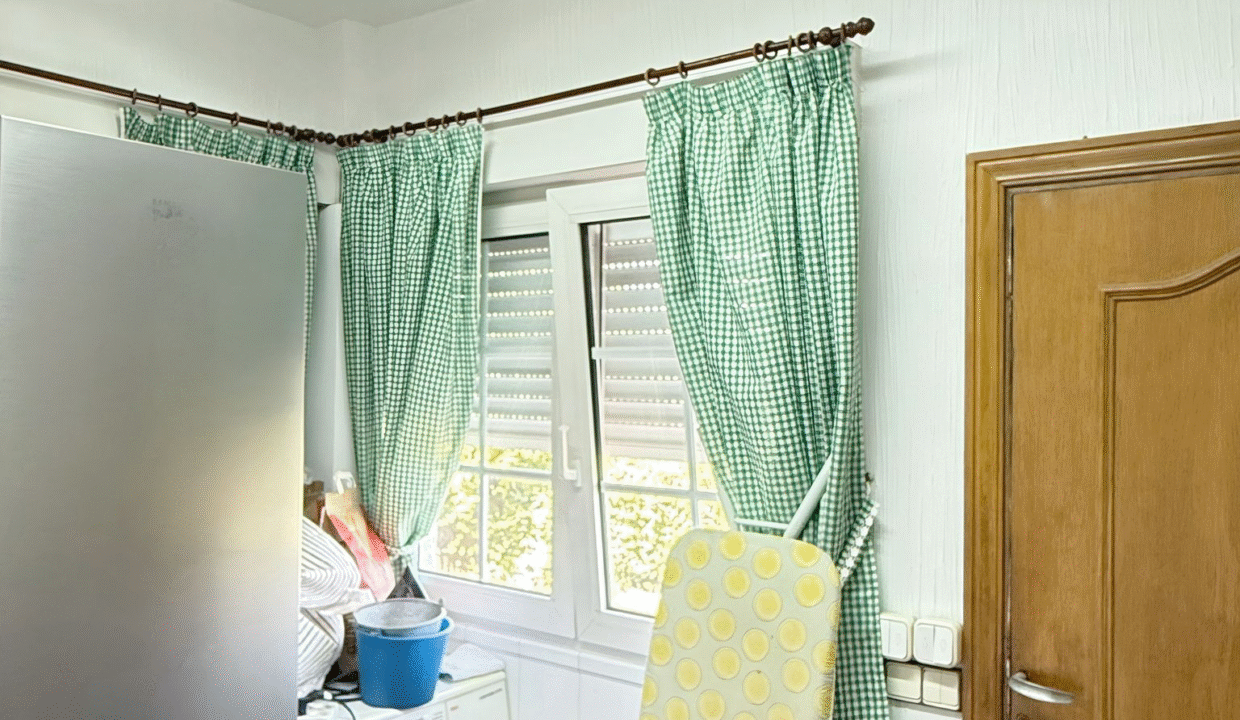 ab2623e9-d119-4e7a-a2cb-bd686120cf21