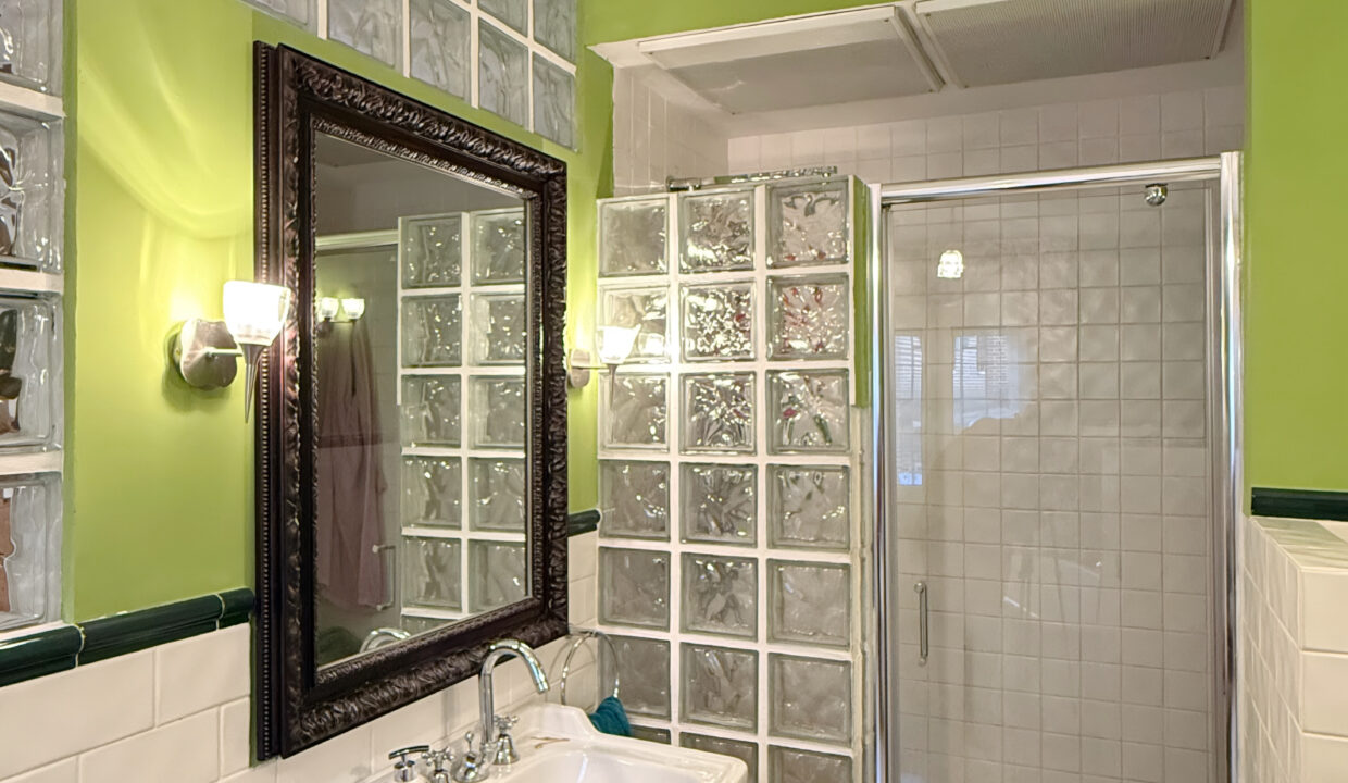 58067A59-19BE-4608-A1DA-B2FB5D2977DE