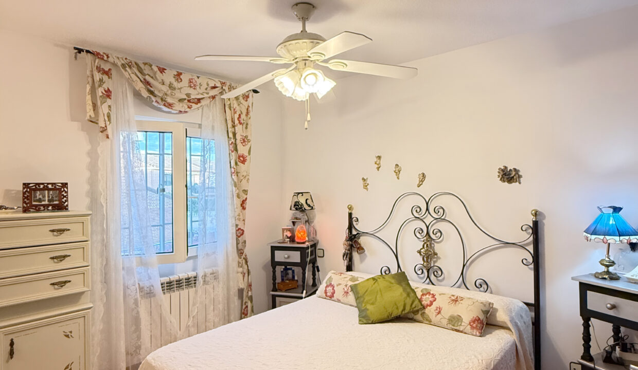 E0A4A5AA-43D1-4B19-AA99-33CED6EE2954